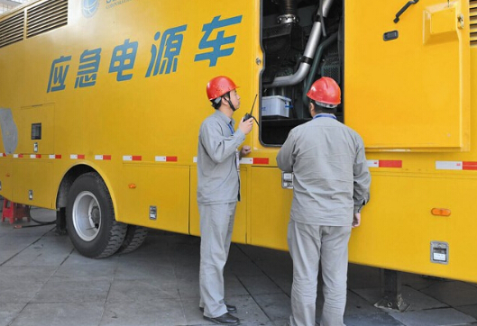 唐县如何清理被灰尘覆盖的机油散热器？